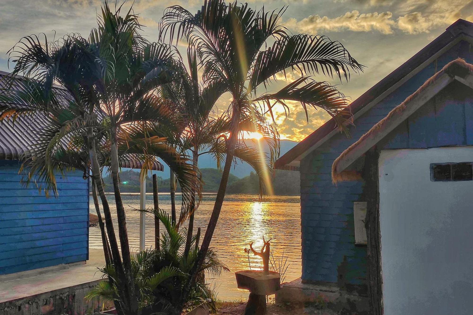 Sunset Nam Ngum Resort 방 비엥 외부 사진