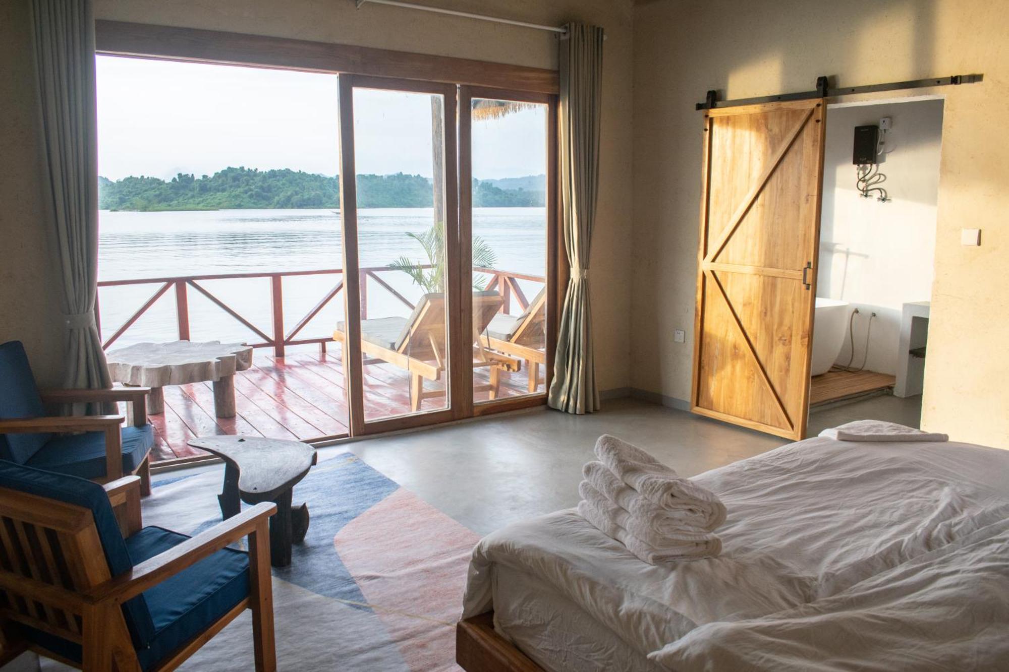 Sunset Nam Ngum Resort 방 비엥 외부 사진