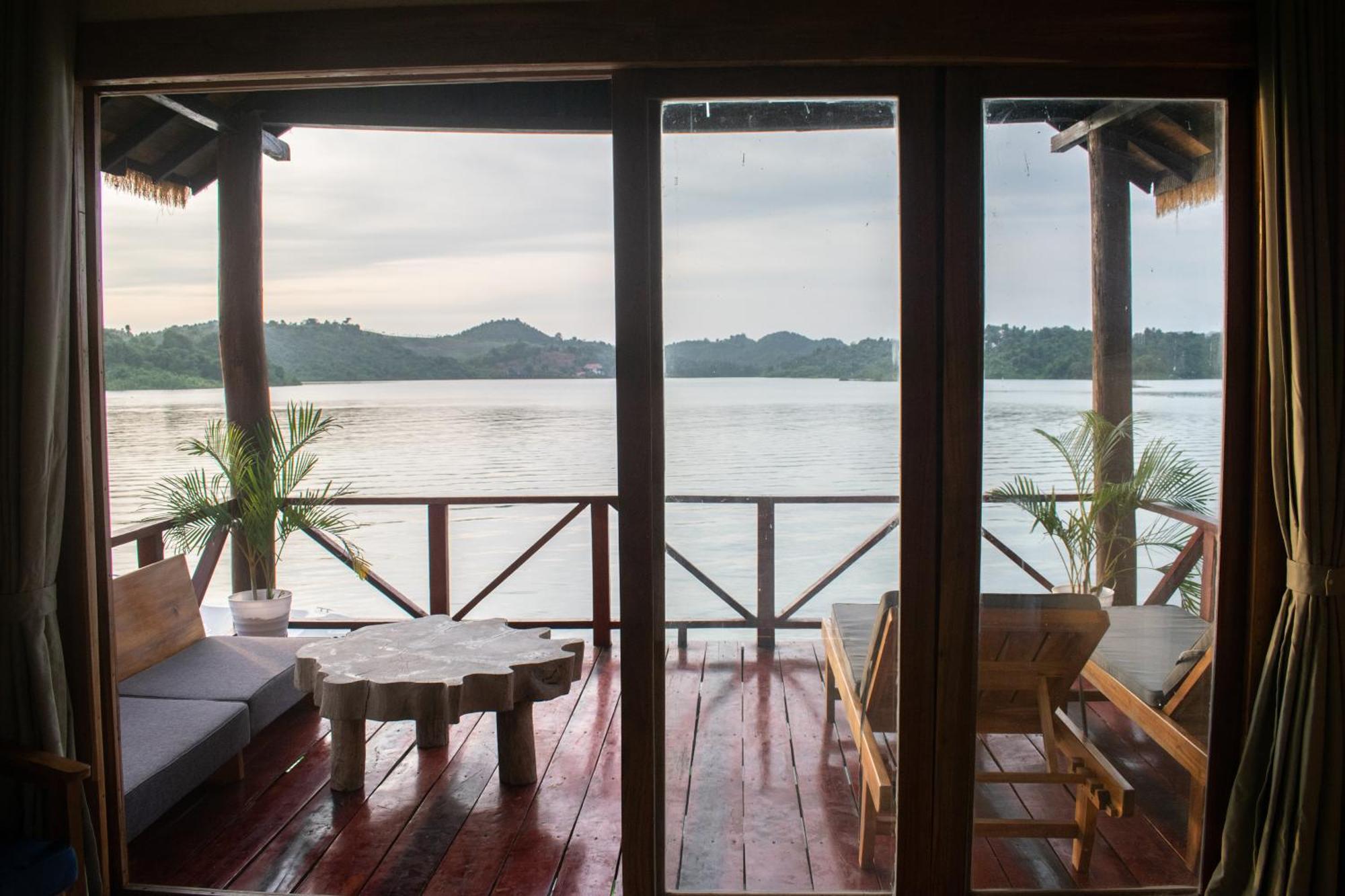 Sunset Nam Ngum Resort 방 비엥 외부 사진
